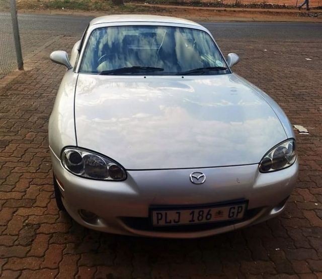 2002 - Mazda MX5 NB (Jan VILJOEN)