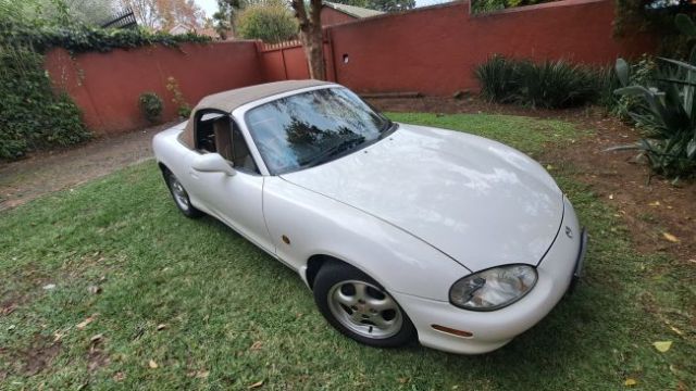 1998 - Mazda MX5 NB (Ahmed Jeena)