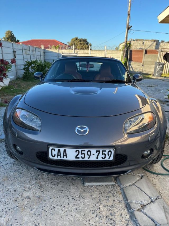 2006 - Mazda MX5 Mx5 (Christopher Zeeman)