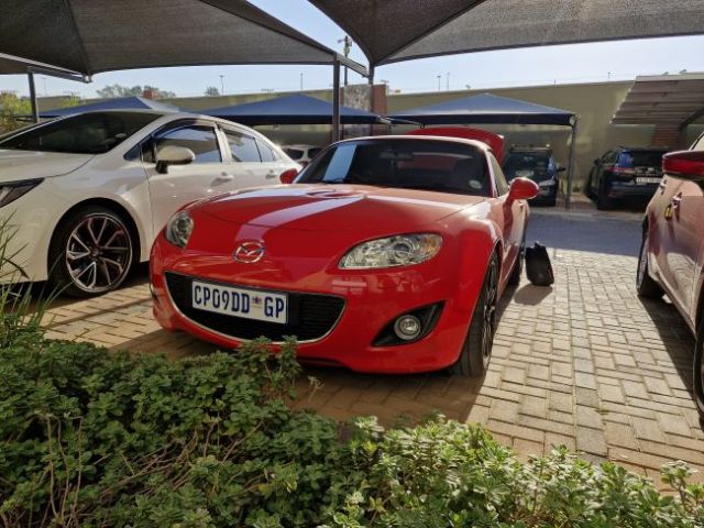 2011 - Mazda MX5 NC2 (RIcardo Moodley)