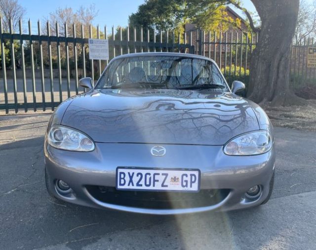 2006 - Mazda MX5 NB (Shaena  Gammie)