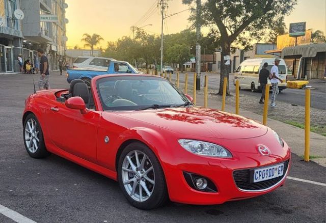 2012 - Mazda MX5 NC2 (Mzukisi  Soyikwa )