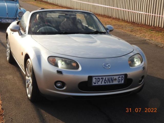 2006 - Mazda MX5 NC (Gibbon Schickerling)